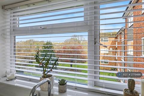 undefined, Woburn Close, Stevenage, SG2