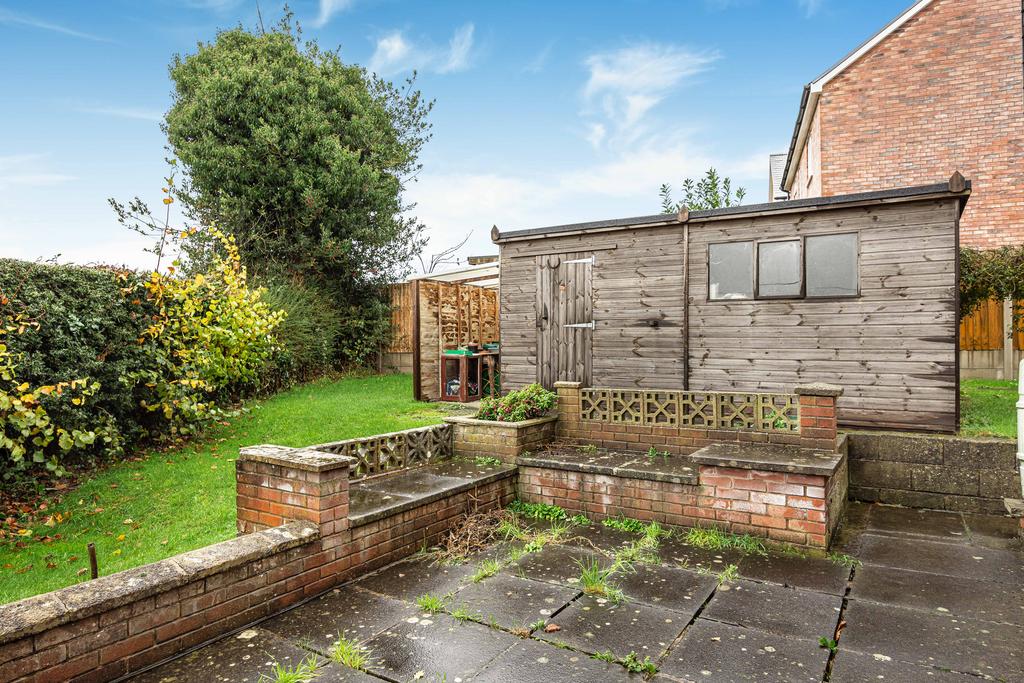 Workshop shed