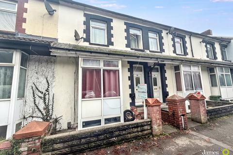 undefined, Broadway, Pontypridd CF37