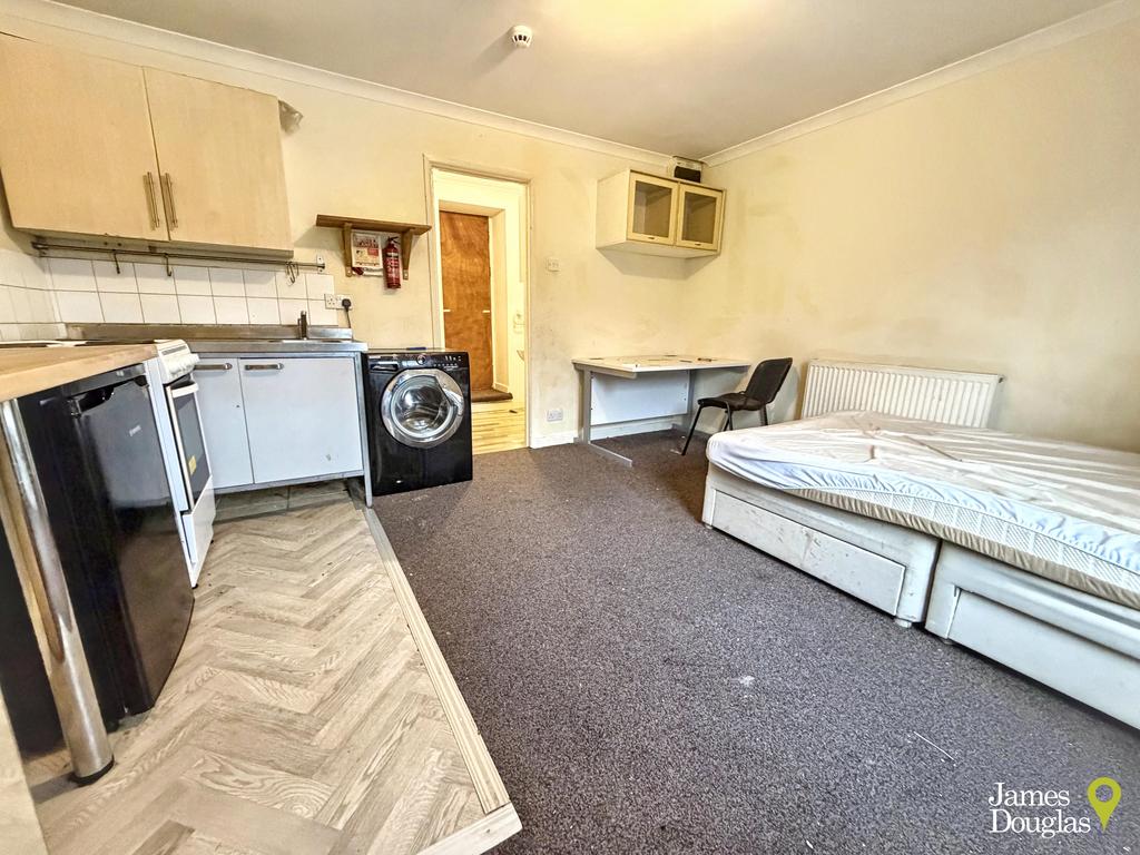 ST2 Bed Liv Kit
