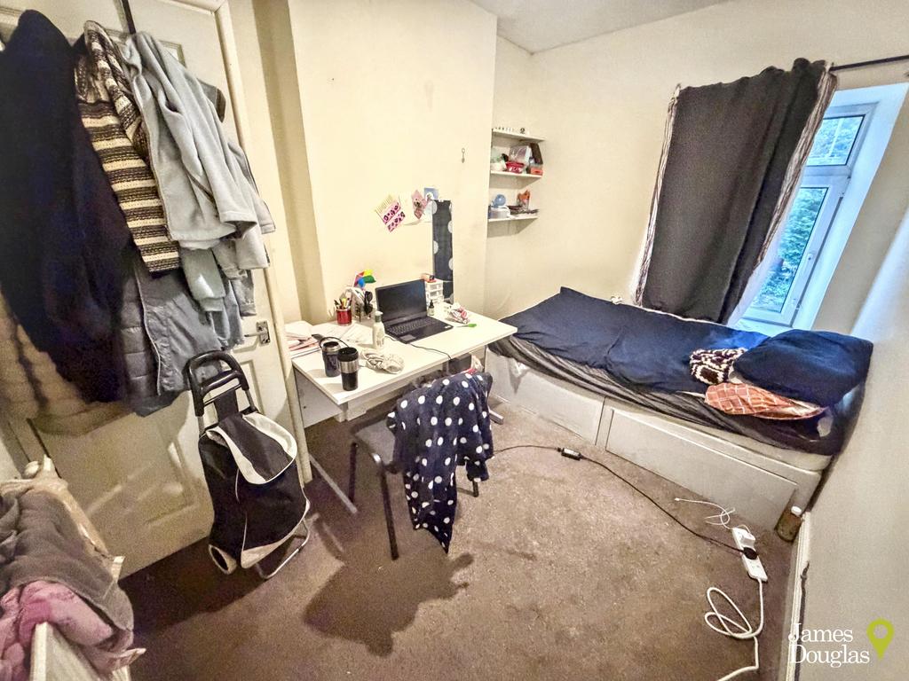 Bed3 (1)