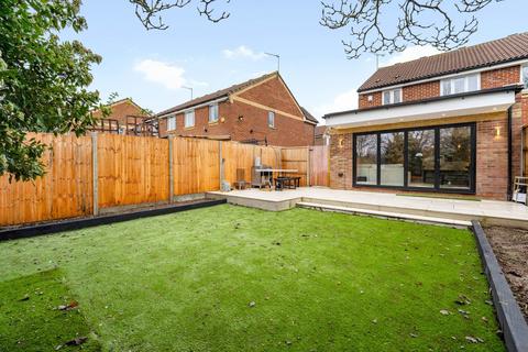 undefined, Foxmead Close, Enfield, EN2