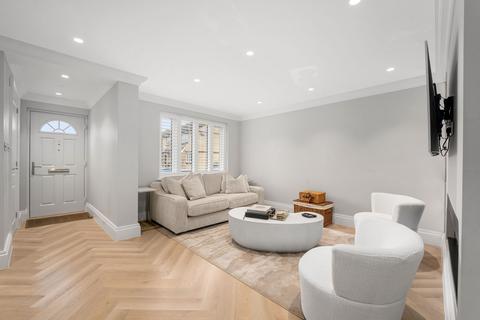 undefined, Foxmead Close, Enfield, EN2