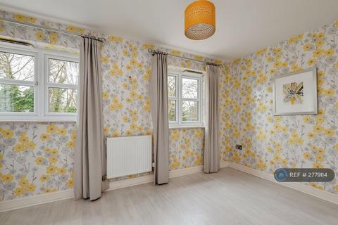 3 bedroom detached house to rent, Avocet Avenue, Liverpool, L19