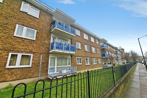 1 bedroom apartment to rent, Haymerle Road, London, SE15