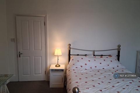 undefined, Wheathill Road, London, SE20