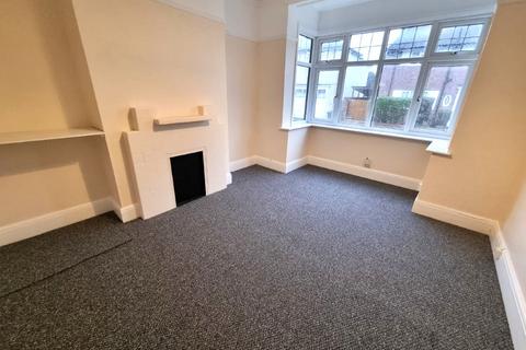 2 bedroom flat for sale, Dalton Road, Ipswich, IP1
