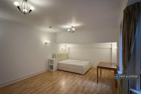undefined, Werna House, London, EC3R