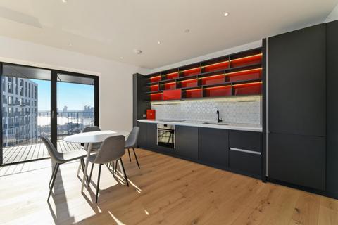 1 bedroom apartment for sale, Modena House, London City Island, London, E14