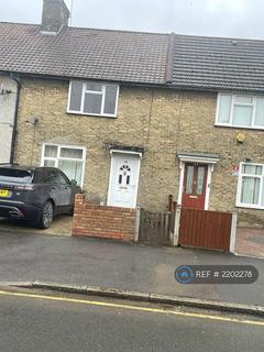 3 bedroom terraced house to rent, Hatfield Road, Dagenham, RM9