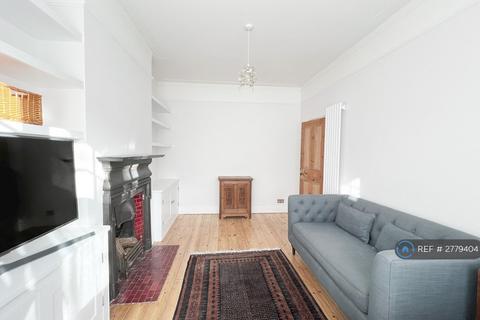 4 bedroom terraced house to rent, Durnsford Avenue, London, SW19