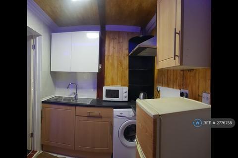 undefined, Station Road, Egham, TW20