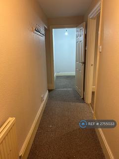 1 bedroom flat to rent, Mostyn Street, Llandudno, LL30