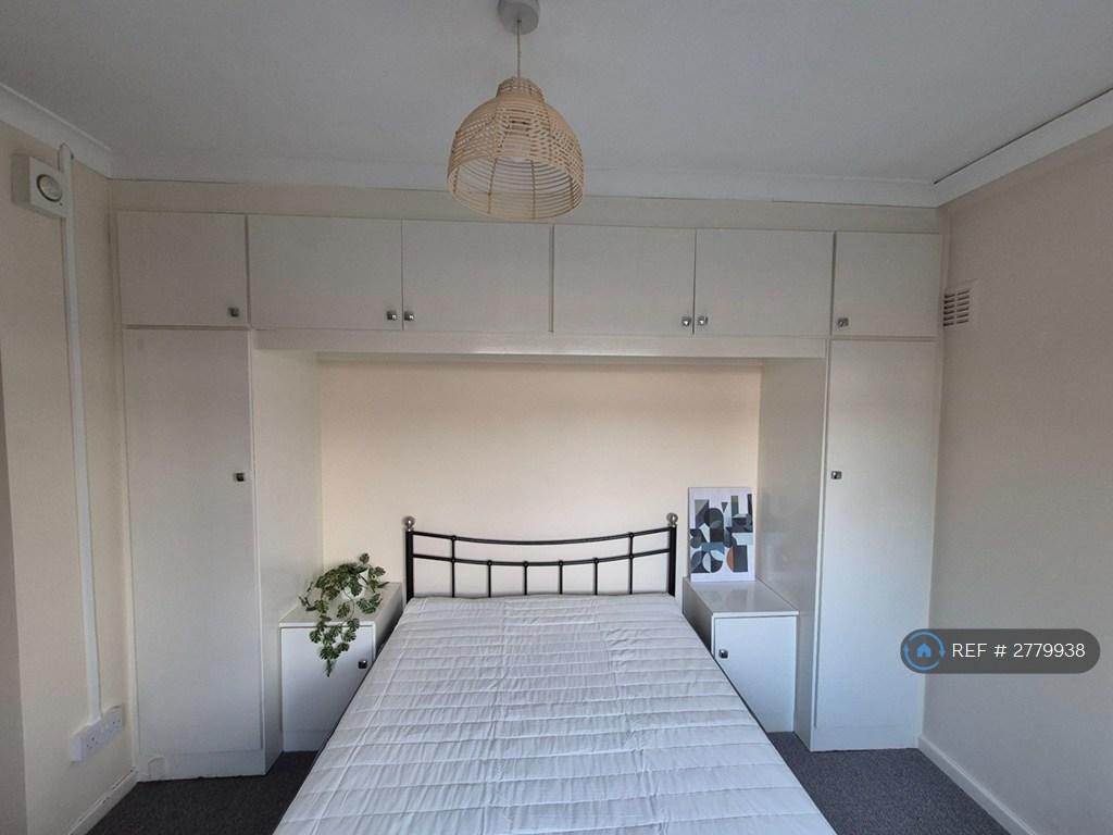 Room 5