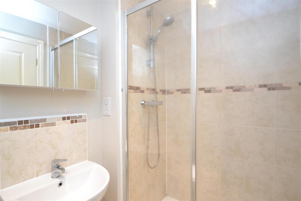 Shower Room.JPG