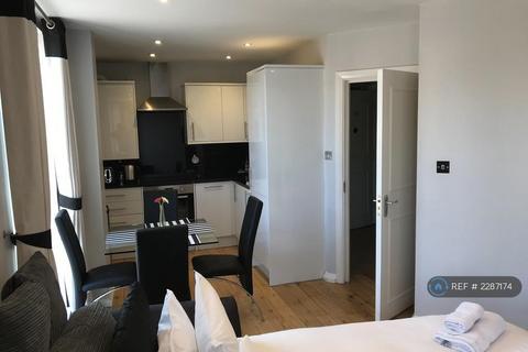 undefined, Creative House, London, SW8