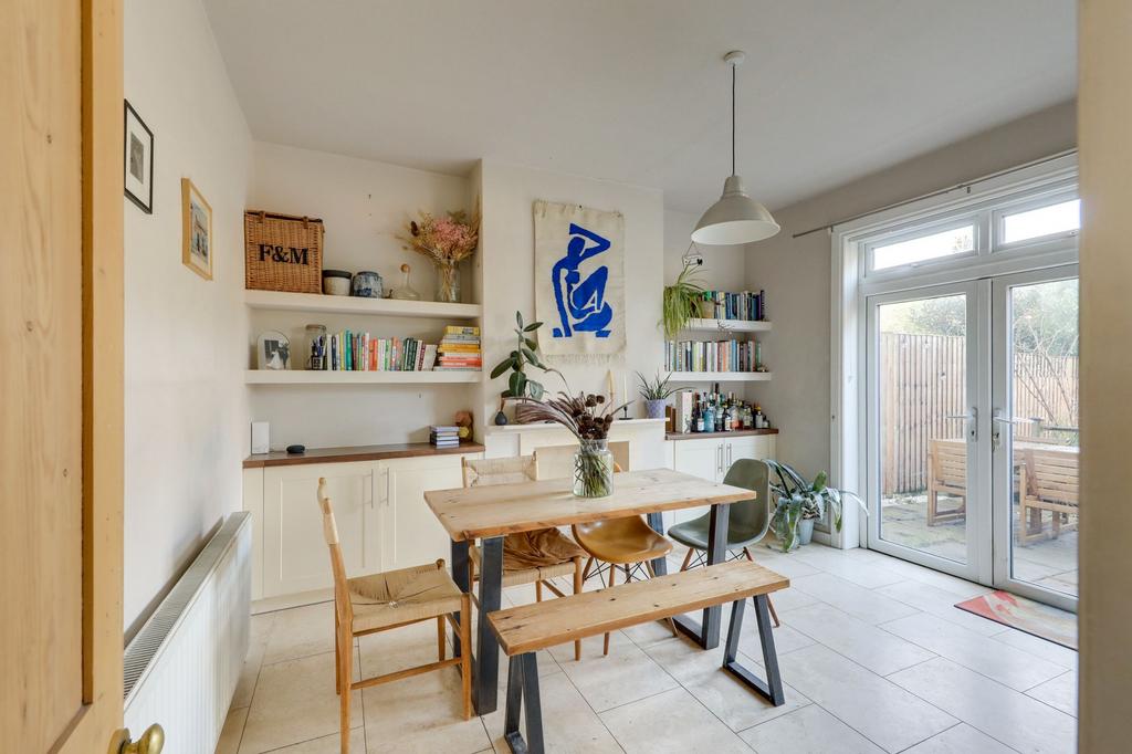 Kitchen & Dining Room