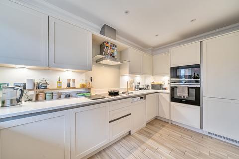 undefined, Ongar Hill, Addlestone, Surrey, KT15