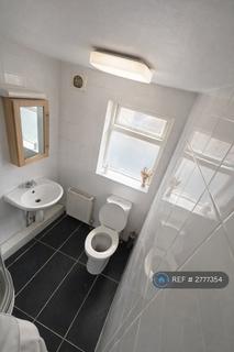 1 bedroom in a house share to rent, Brixton, Brixton, SW2