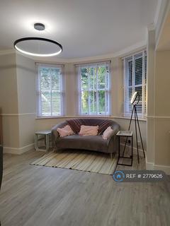 2 bedroom flat to rent, Thurlow Road, London, NW3