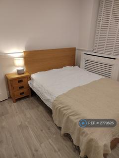 2 bedroom flat to rent, Thurlow Road, London, NW3