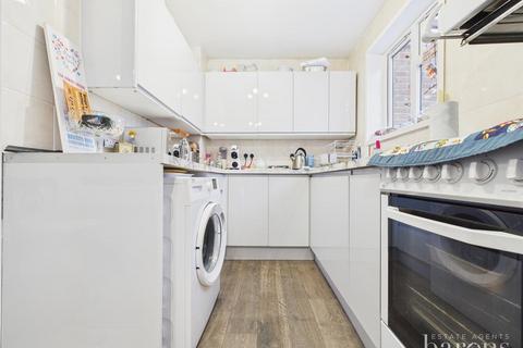 undefined, Shakespeare Road, Basingstoke RG24