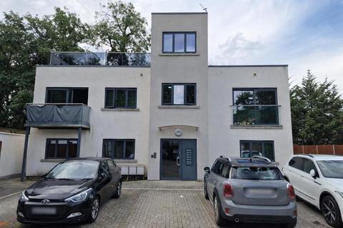 2 bedroom apartment to rent, 111 Gardner Close, Wanstead