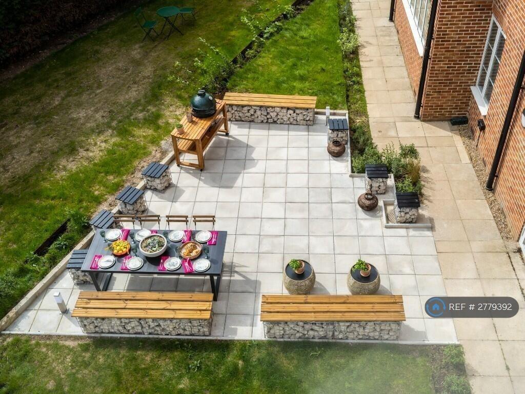 Communal Garden And Patio