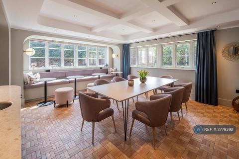 undefined, Augustus Road, London, SW19