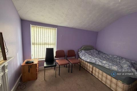 undefined, Aspley Road, Bedford, MK42