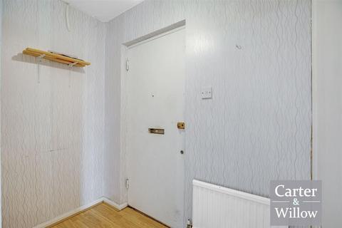 2 bedroom apartment for sale, Longbridge Road, Barking, Essex