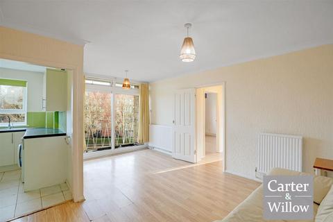 2 bedroom apartment for sale, Longbridge Road, Barking, Essex