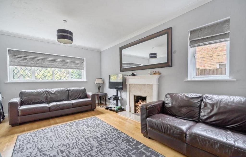 Family Room.JPG