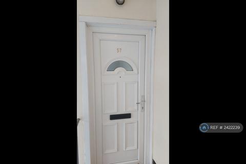 2 bedroom flat to rent, Totnes Road, Paignton, TQ3