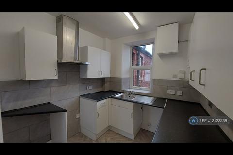 2 bedroom flat to rent, Totnes Road, Paignton, TQ3