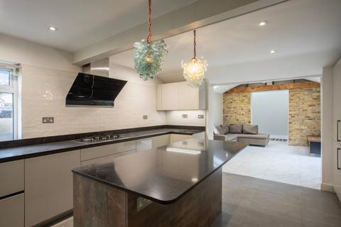 undefined, Middle Hill, Englefield Green, Egham, TW20