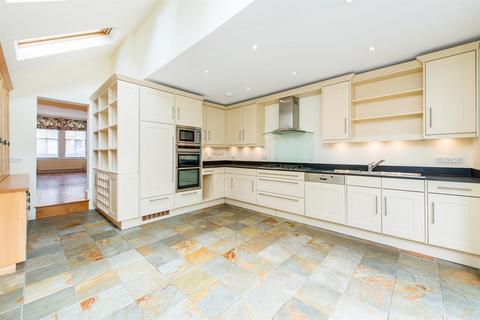 3 bedroom terraced house for sale, Abercrombie Street, Battersea, London, SW11