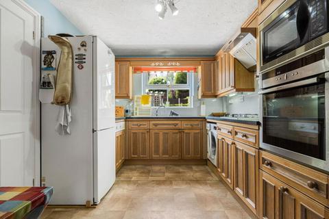undefined, Peasmead, Buntingford, SG9