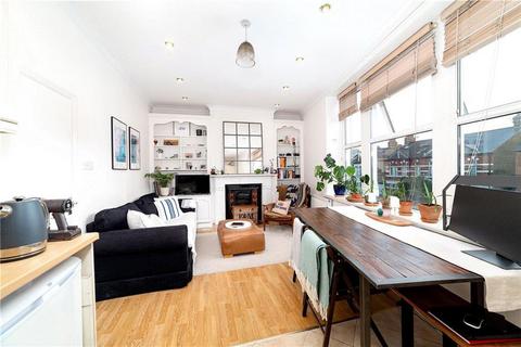 1 bedroom flat for sale, Fulham Palace Road, London SW6