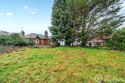 undefined, Portsmouth Road, Guildford, GU3
