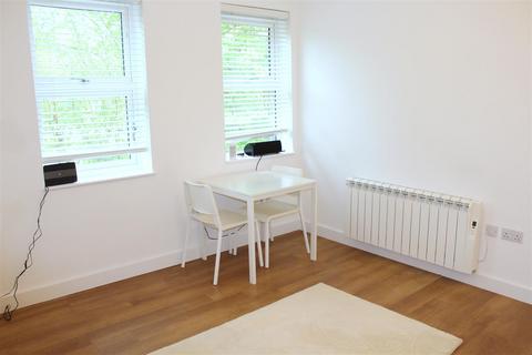 undefined, Porters Wood, St Albans, Hertfordshire
