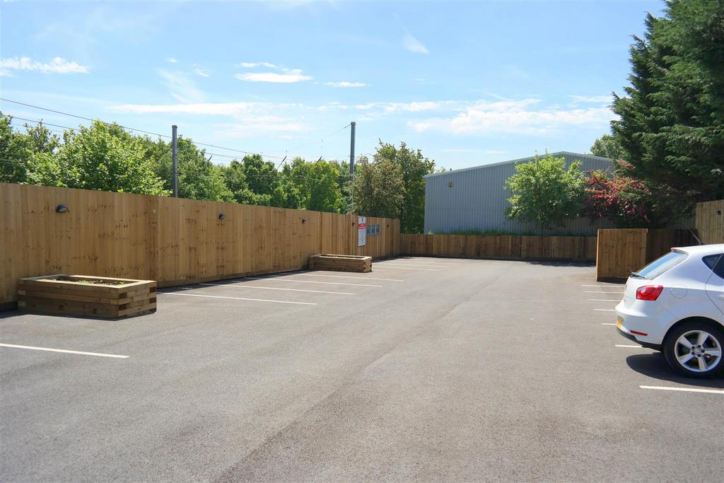 Flat 13 Porters Wood House - Parking.JPG