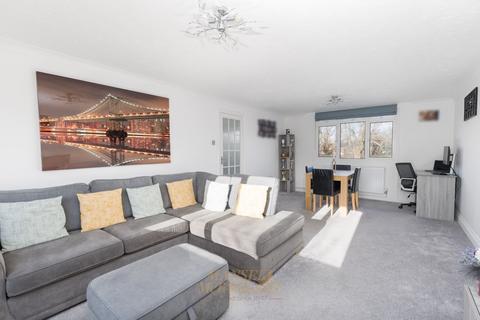 undefined, Ashburnham Road, Crawley RH10