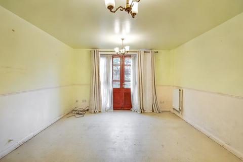 4 bedroom terraced house for sale, 2 Pownsett Terrace, Alder Walk, Ilford, IG1 2SW