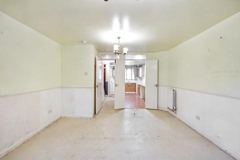 4 bedroom terraced house for sale, 2 Pownsett Terrace, Alder Walk, Ilford, IG1 2SW