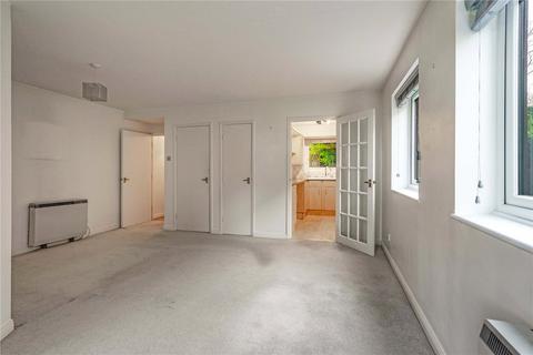 undefined, Glendale Court, Tunbridge Wells, Kent, TN2