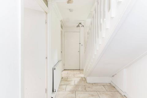 3 bedroom flat to rent, Greenwell Street, W1W, Fitzrovia, London, W1W
