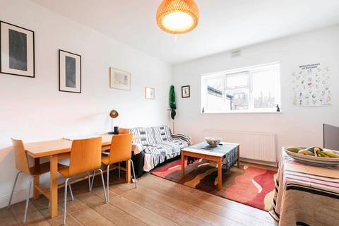 2 bedroom flat to rent, Anson Road, London NW2