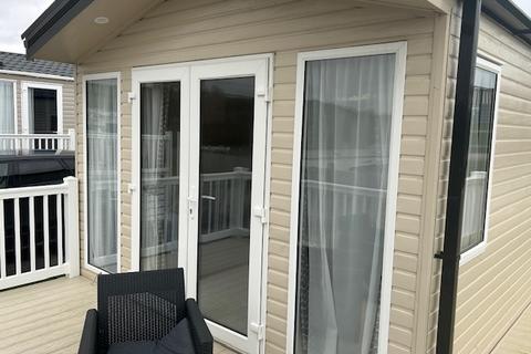 2 bedroom holiday lodge for sale, Porth, Newquay TR8