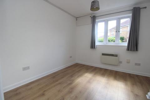 2 bedroom apartment to rent, Kristiansand Way, Letchworth Garden City, SG6